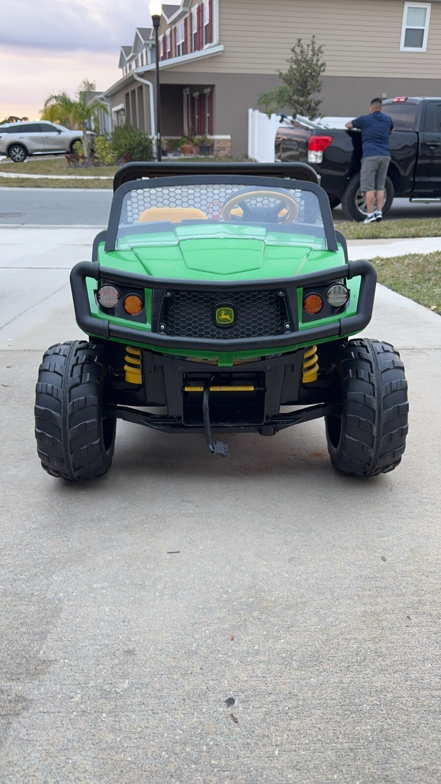 Peg Perego John Deere Gator XUV12-volt Battery-powered Ride-onToy