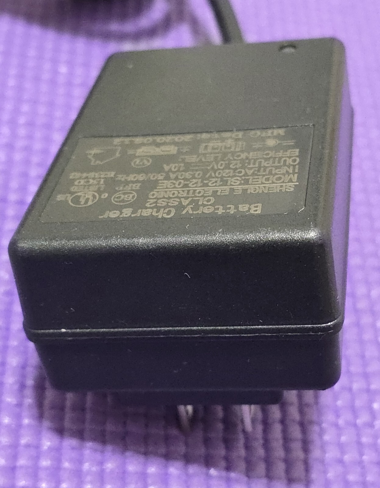 Battery Charger Power Supply Adapter Class 2 Model: SL12-12-03E Output: 12VDC 1A