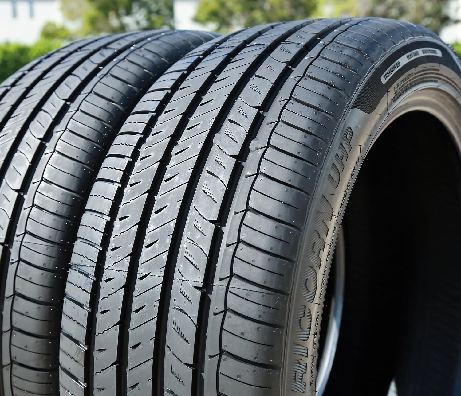 Evoluxx Capricorn UHP All-Season Passenger Car High Performance Radial Tire-215/