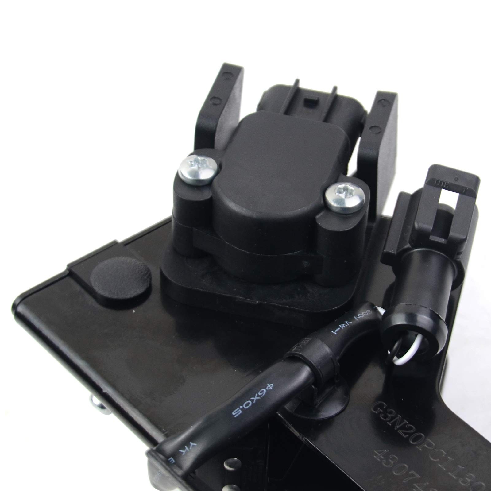 Accelerator Gas Pedal & Sensor F81Z9F836AA for Ford Excursion F250 Super Duty…