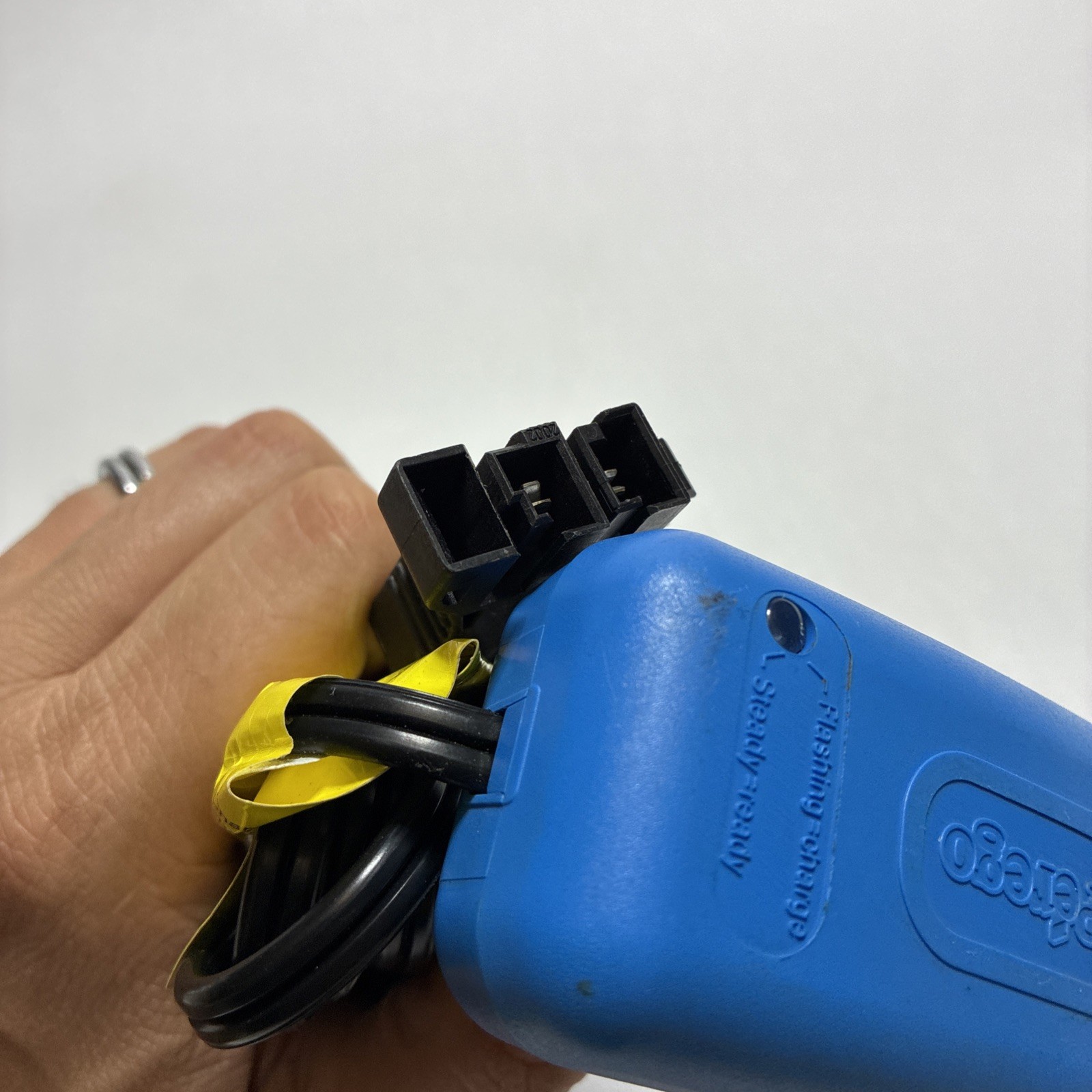 Genuine Peg-Perego 12V DC Class 2 Battery Charger Model 25200030
