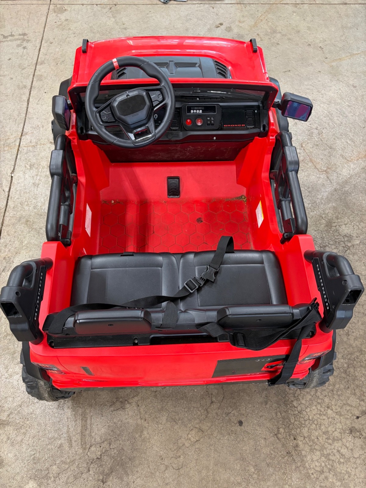 iYofe 24V 2 seater Ford Bronco Raptor Power Ride on Car