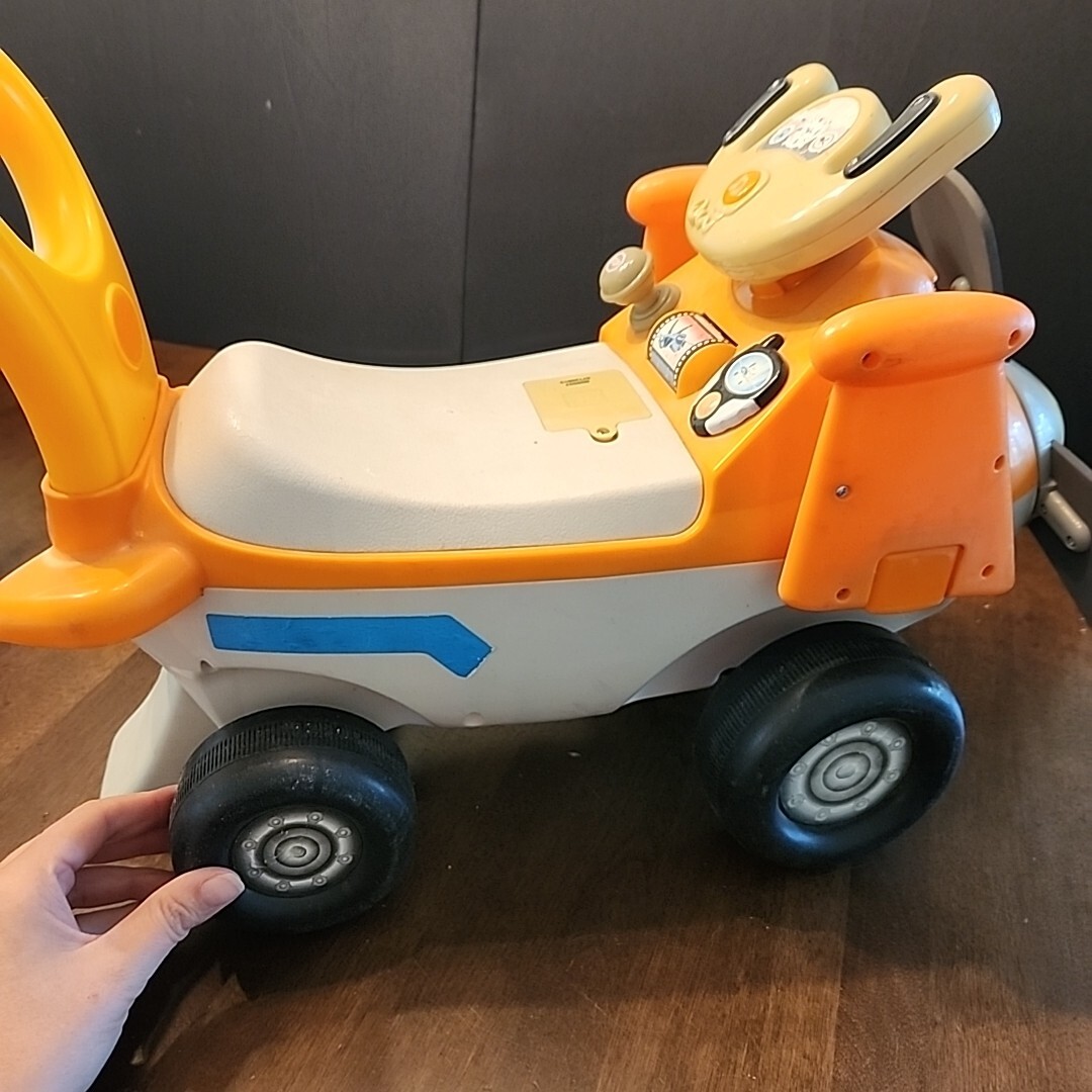 Kiddieland Disney Planes Fire & Rescue Ride On Toy Dusty Crophopper Toddler