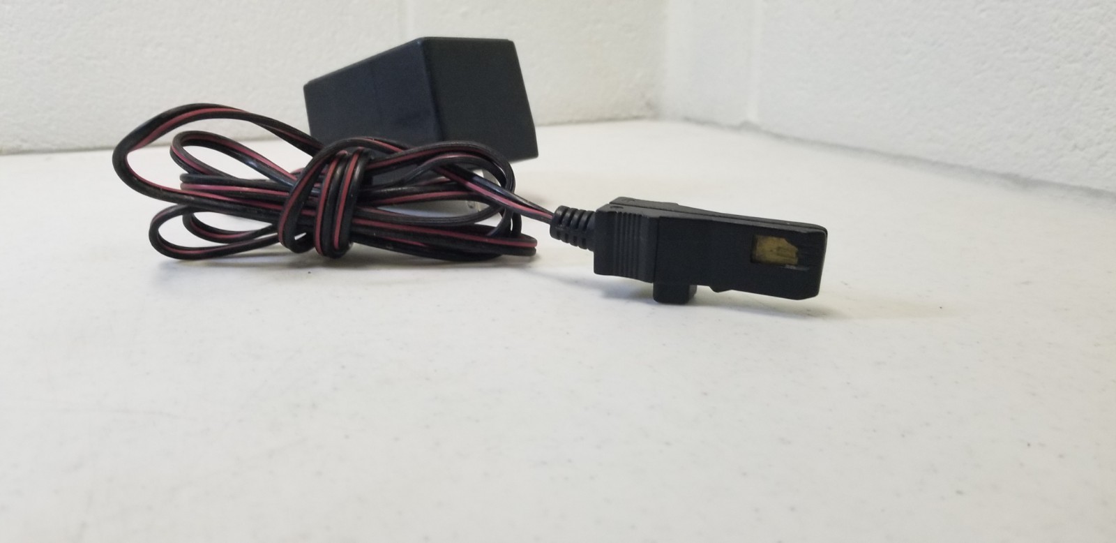 Fisher Price Power Wheels 00801-0972 Class 2 12V Charger Model C-12150 EL2