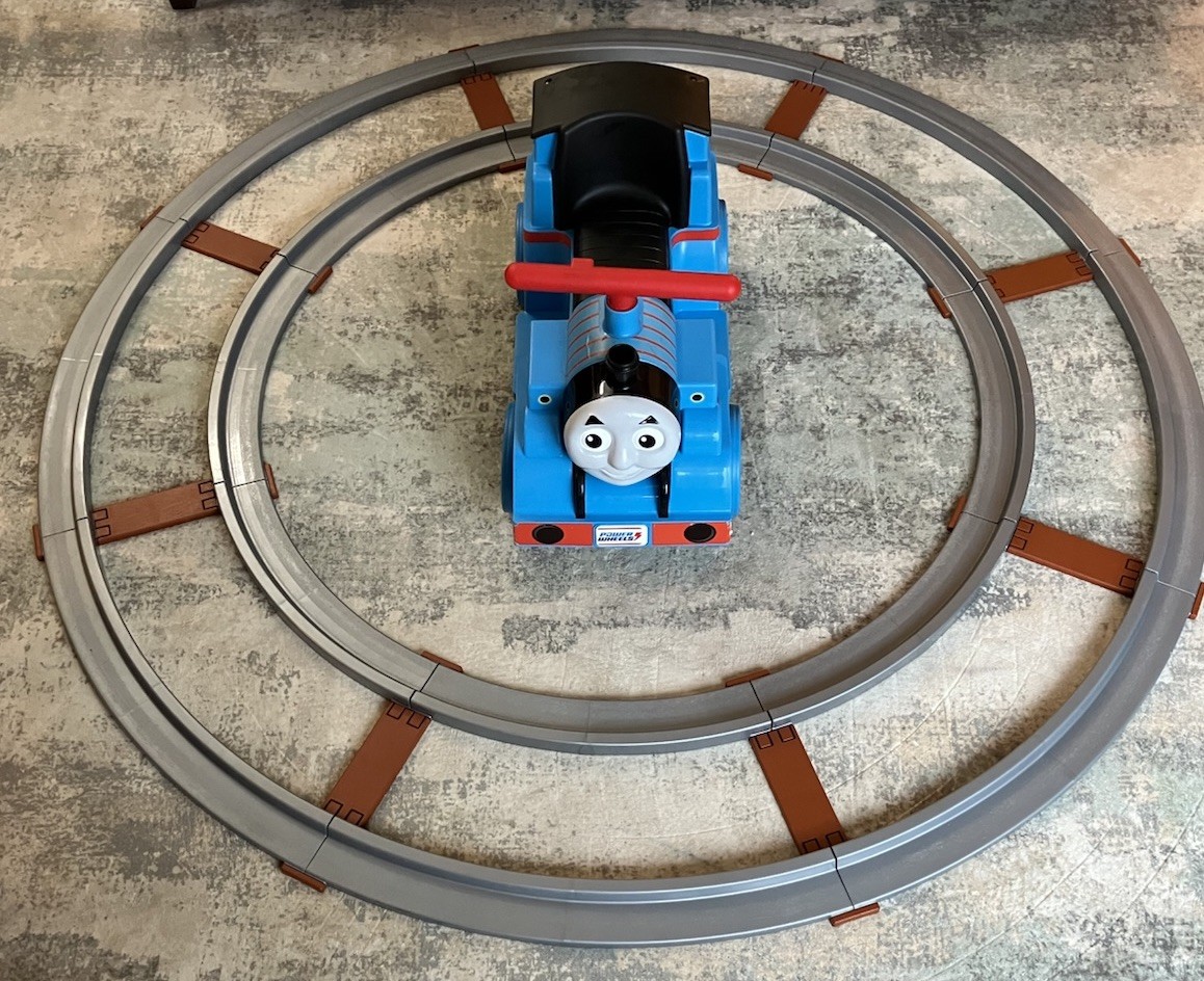 VTG Fisher Price Power Wheels Ride-on Thomas & Friends Thomas + Track BCK92-9963