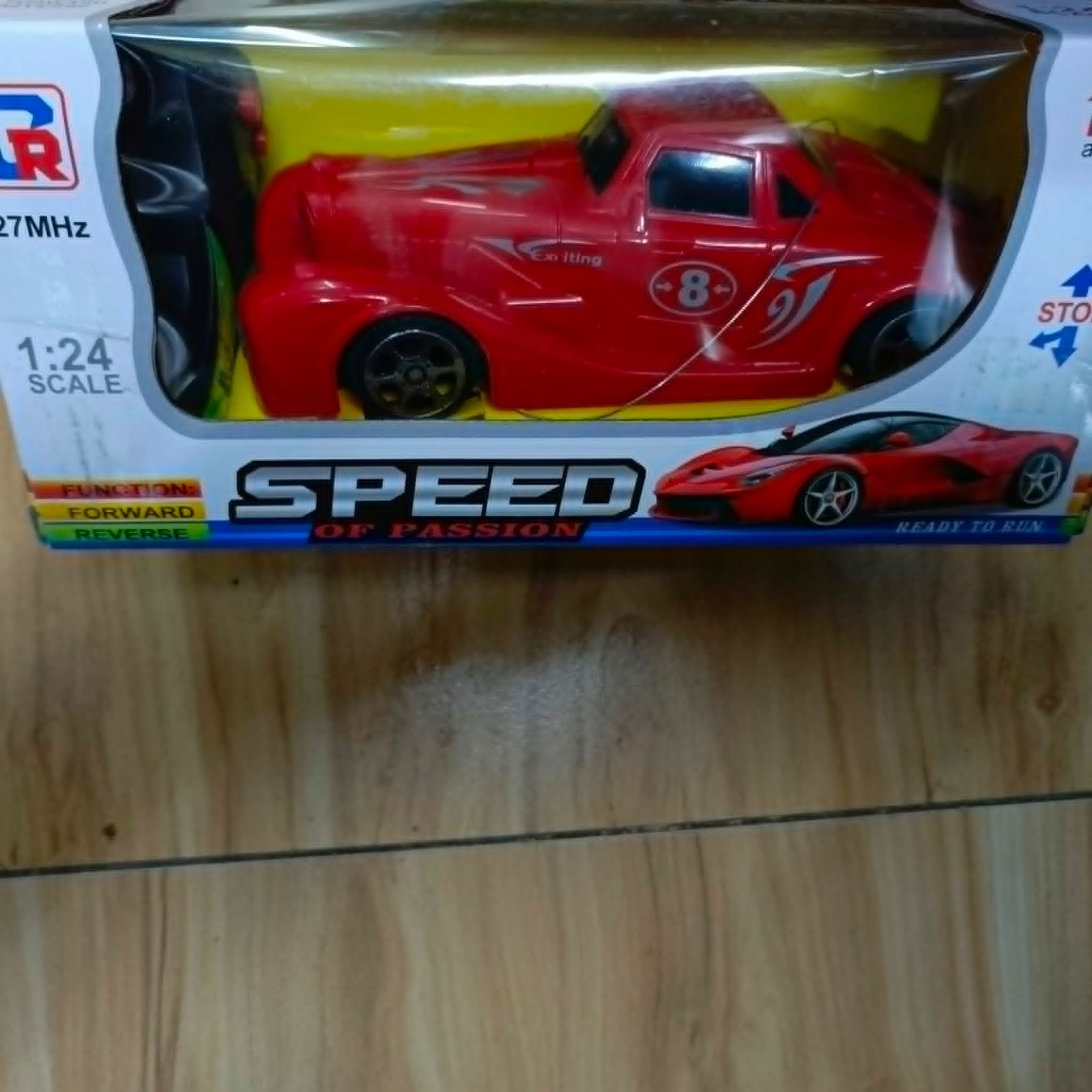 Classic Wireless Racing Car – Unique Retro Design (New)