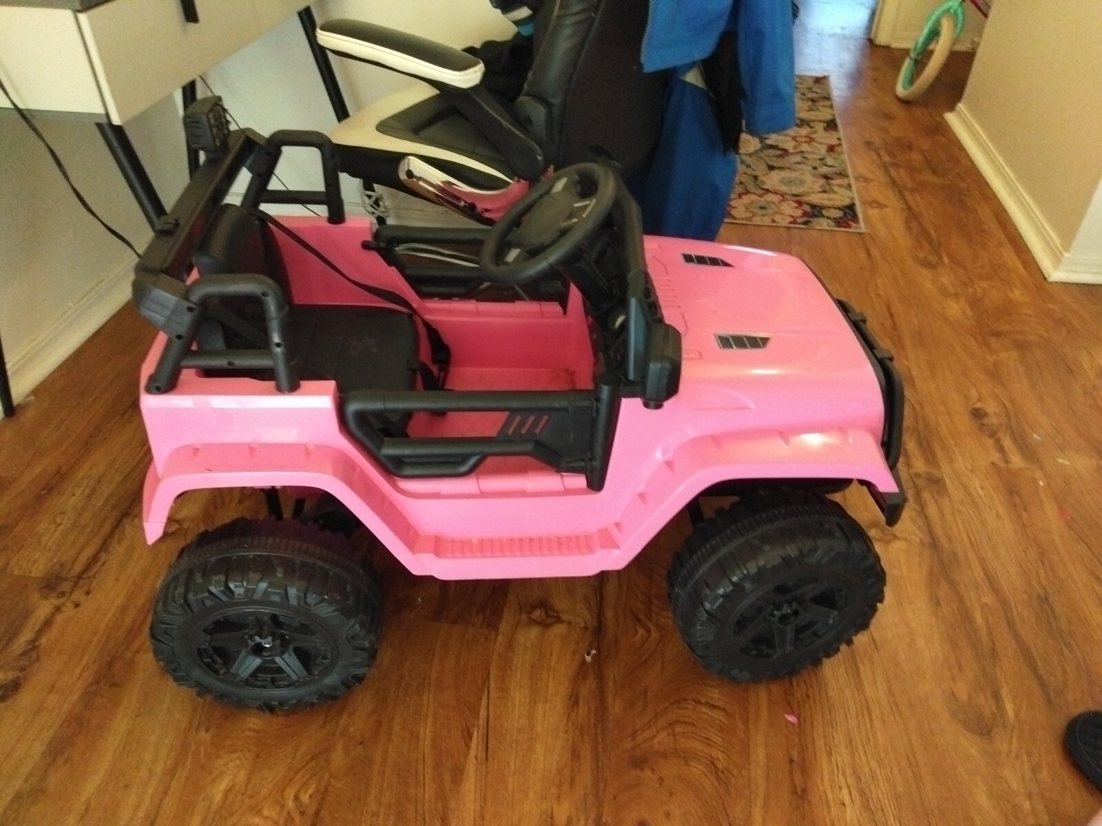 Girls Pink Ride In Jeep! Barely Used. Just Needs A Good Home And A Good Bath!