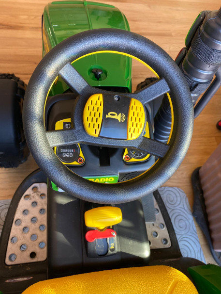 Kids Ride On John Deere Electric Battery Powered Tractor Trailer Childrens Car