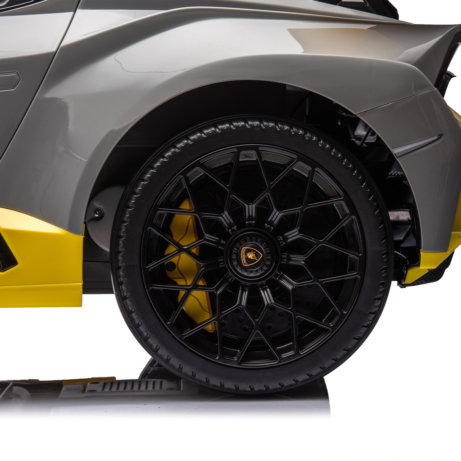 24V Licensed Lamborghini Huracan STO Ride On Super Car 360° Spin Drift LED Music