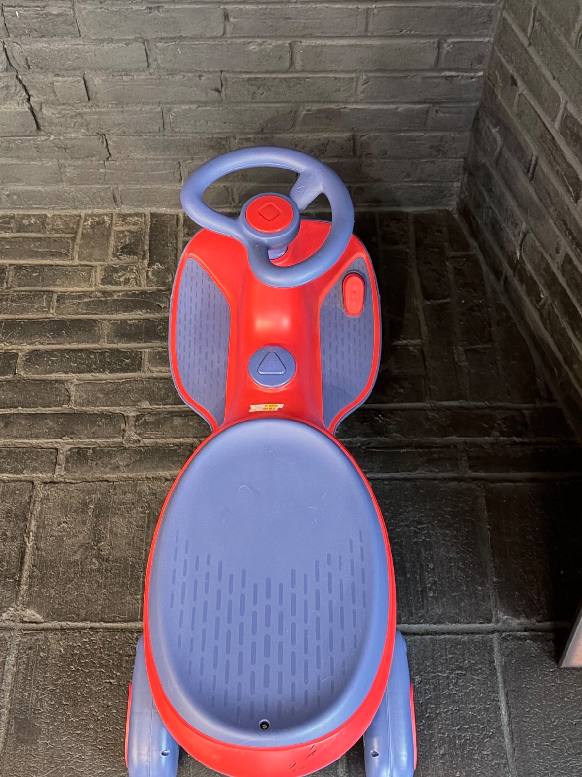 FanttikRide 12V N7 Pro Electric Wiggle Car