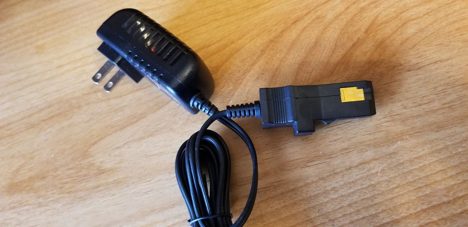Fisher Price Ride-On Car Power Wheels 12V Battery Charger For Gray / Orange-Top