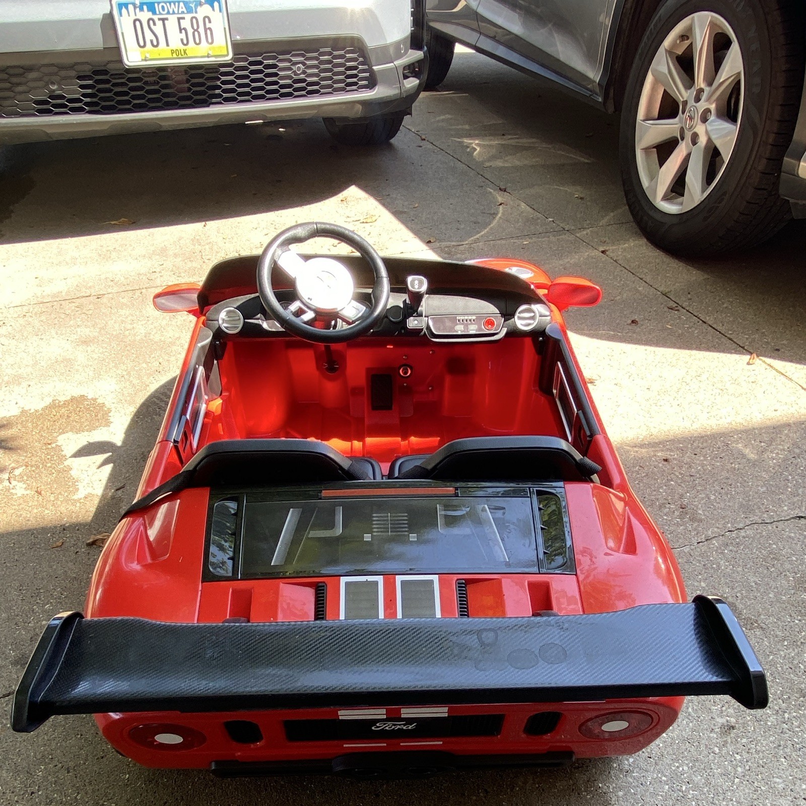 Ford GT Style Battery-Powered 2-Seat Ride-On Car, Red w/ White Stripes