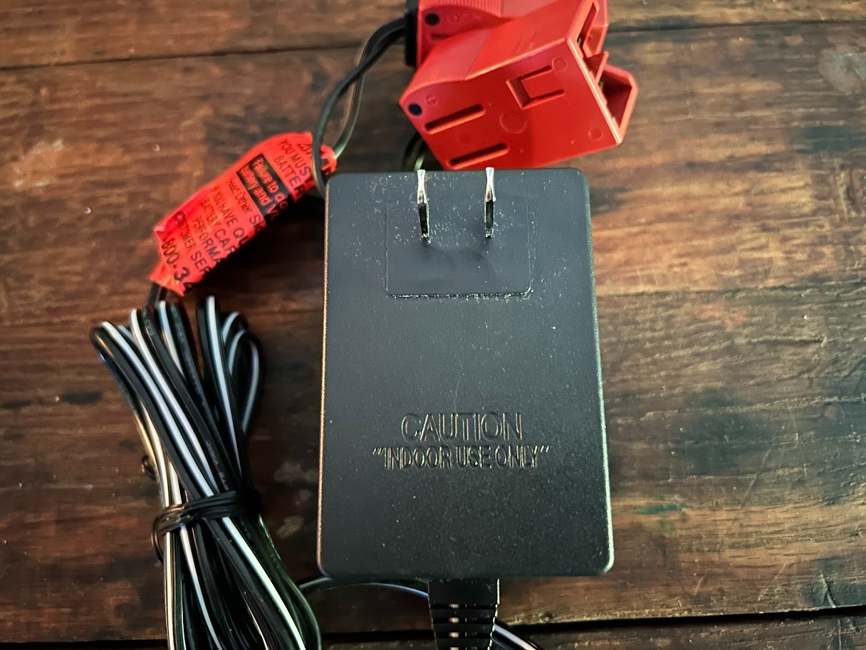 New Power Wheels Double 6-Volt Battery Charger 12-Volt Charger 00801-0973