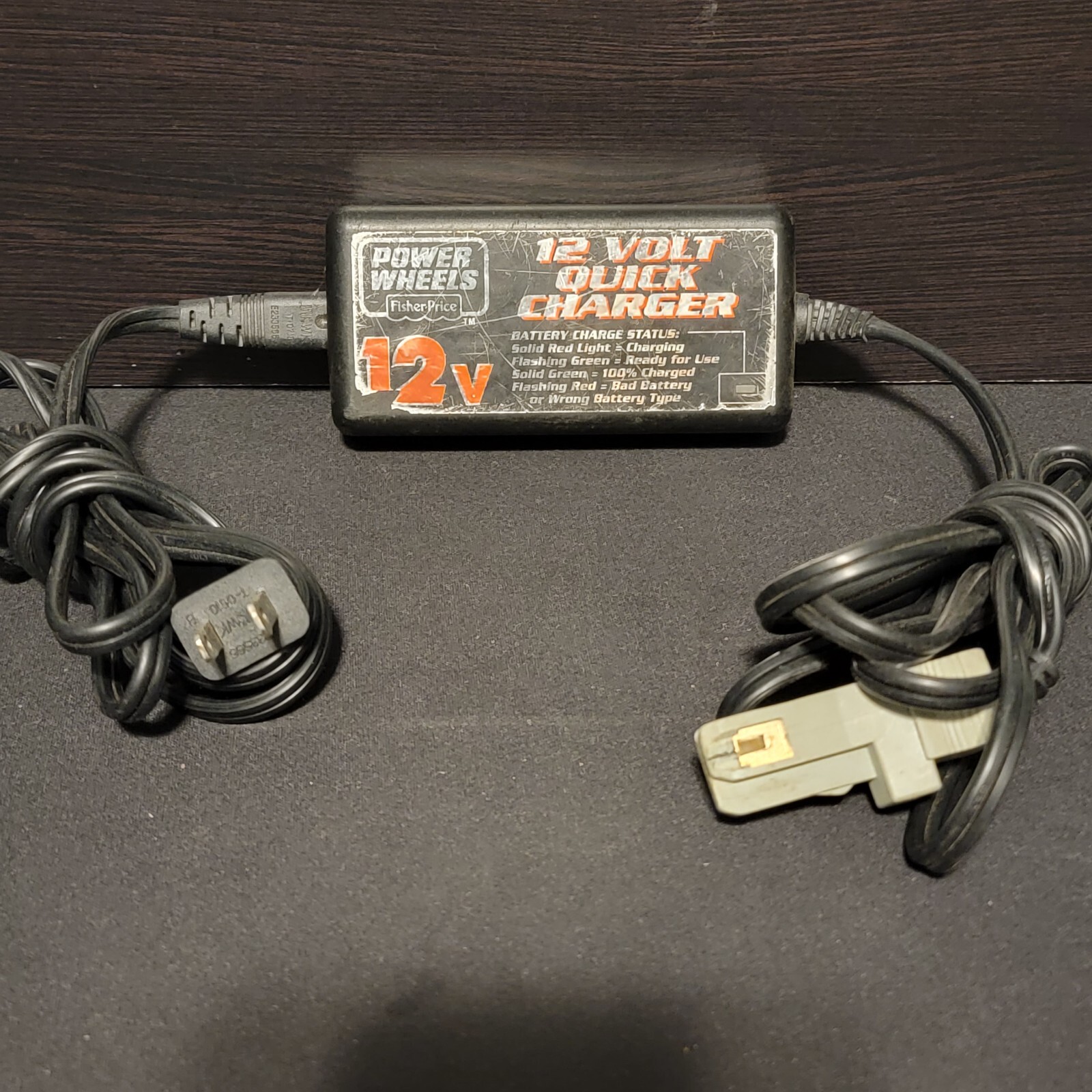 Fisher Price Power Wheels 12 Volt Battery Quick Charger Model 00801-1429 12V 2.5