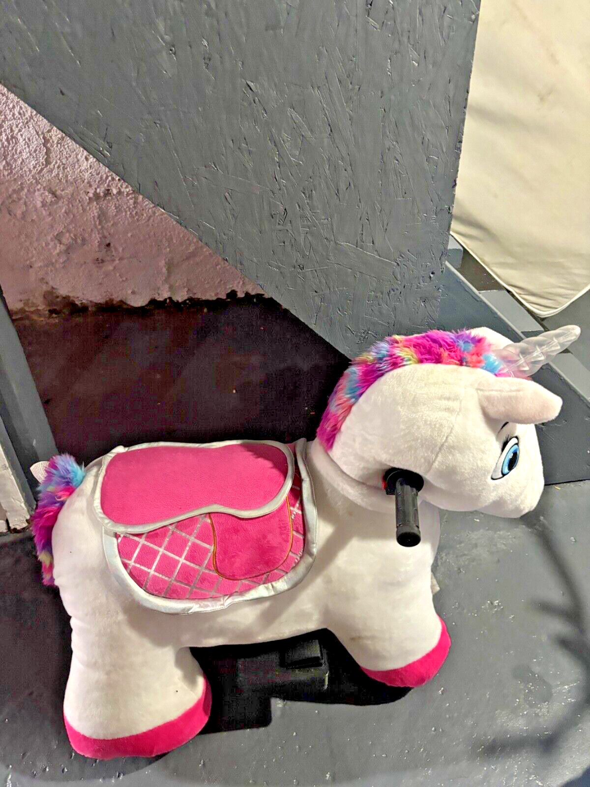 6V Dynacraft Stable Buddies, Battery Powered Ride-on, 1.5-3 Years