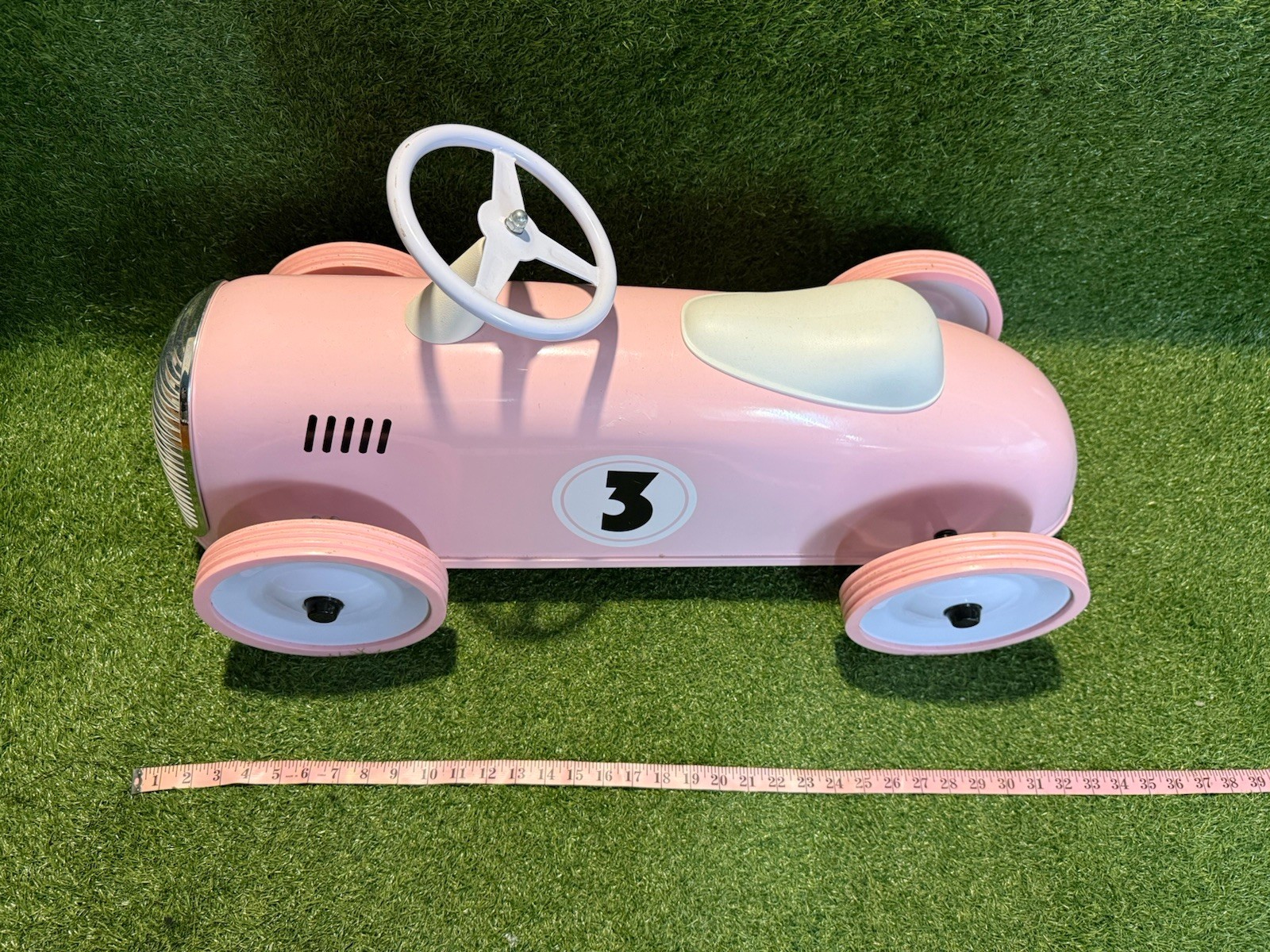 FAQ Schwarz Retro Pink Ride On Kids Car