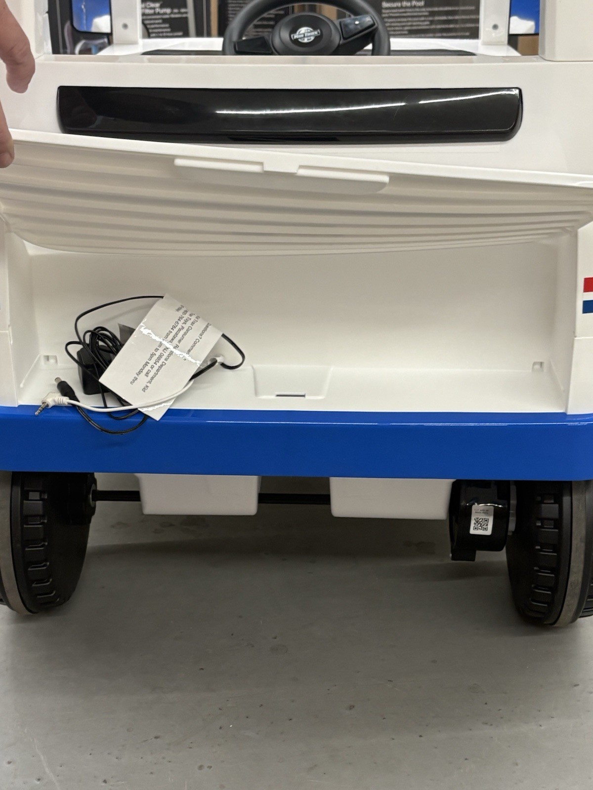 Kid Trax USPS Battery Ride-On Mail Truck with Mailbox Accessory 4-7 2024