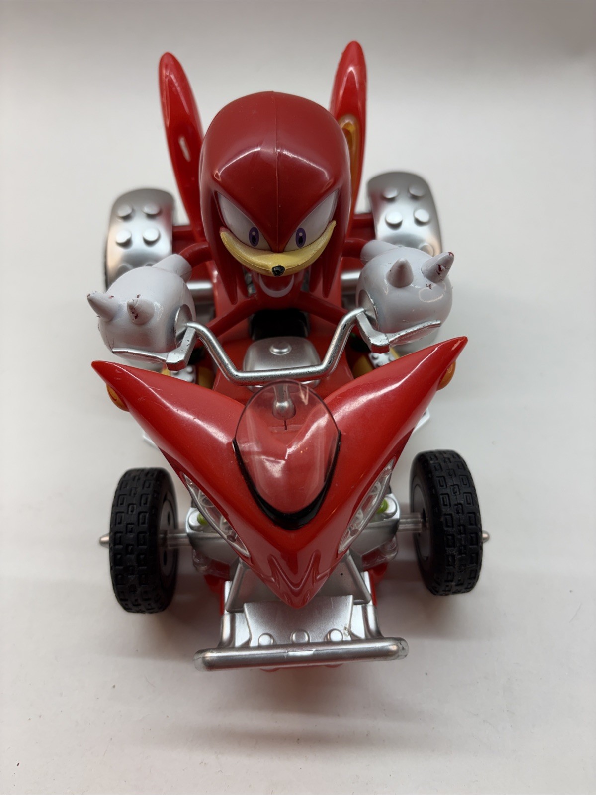 Sonic Knuckles ATV R/C (With Lights), for All Ages Remote Control Car
