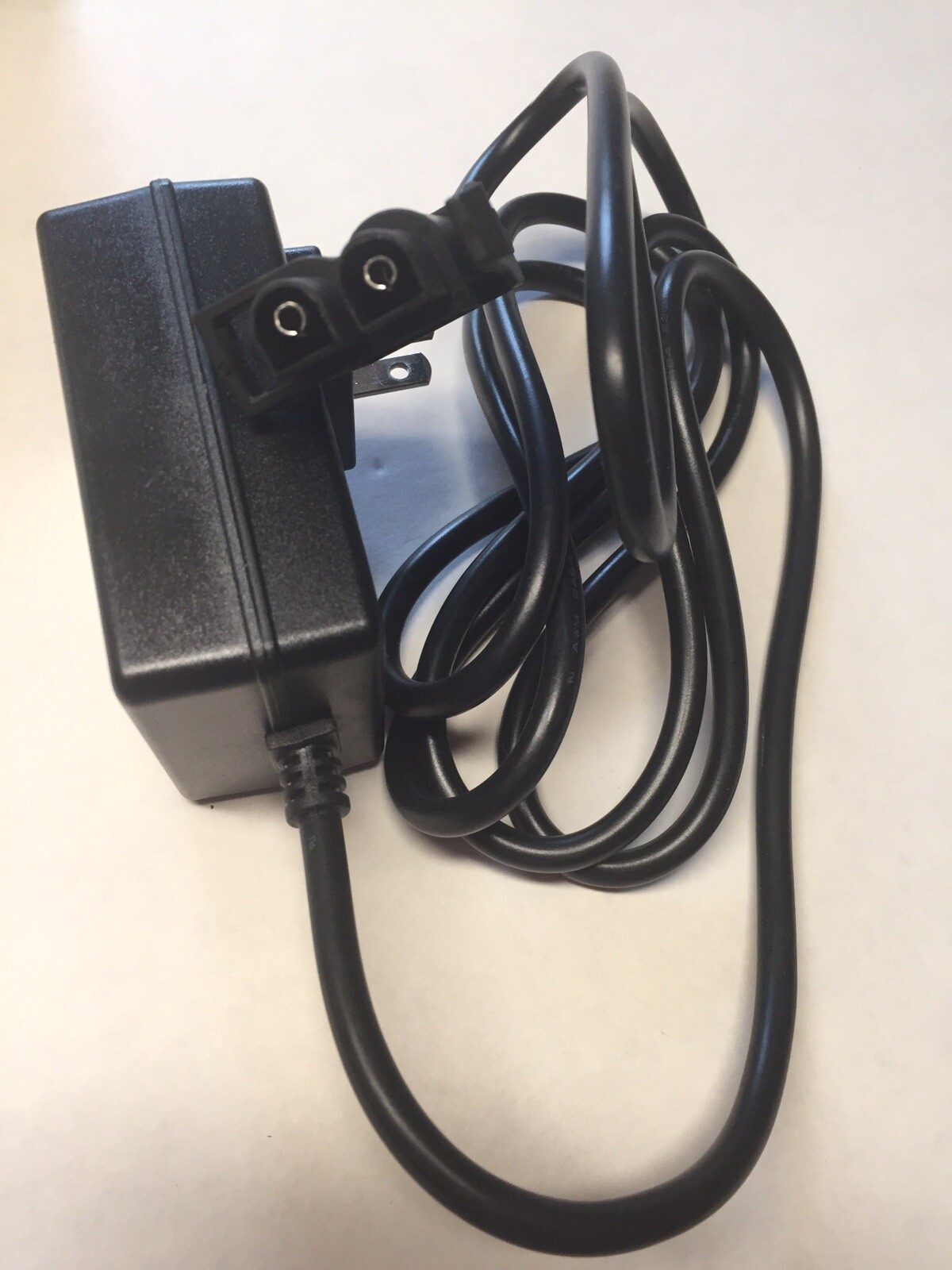 12 Volt Dumar Mega Motion Trendz Yamaha Raptor 700R 12 Volt Battery Charger