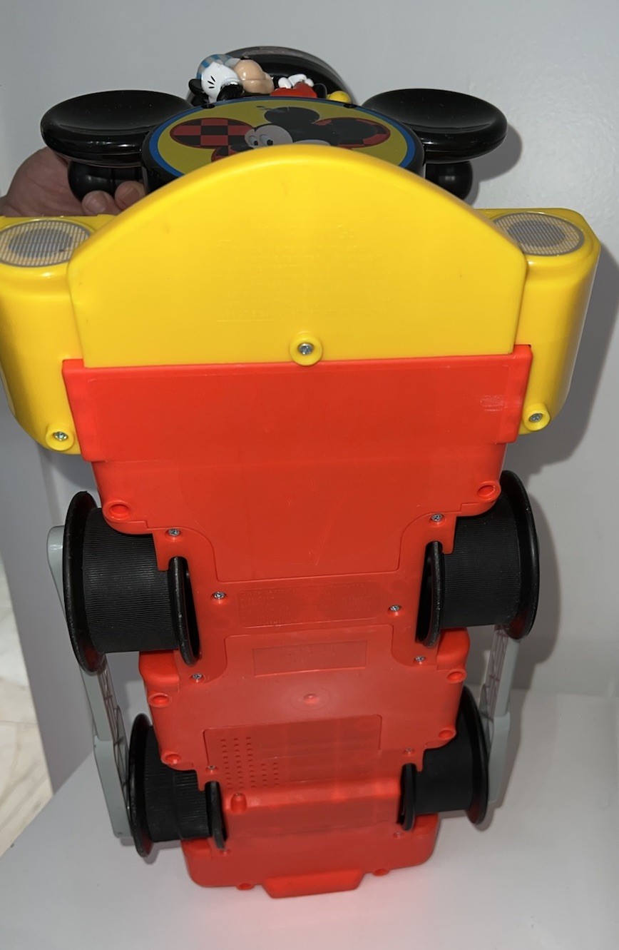 (5/N)Kiddieland Disney Mickey Mouse Battery Powered Ride-On Train Power Wheels