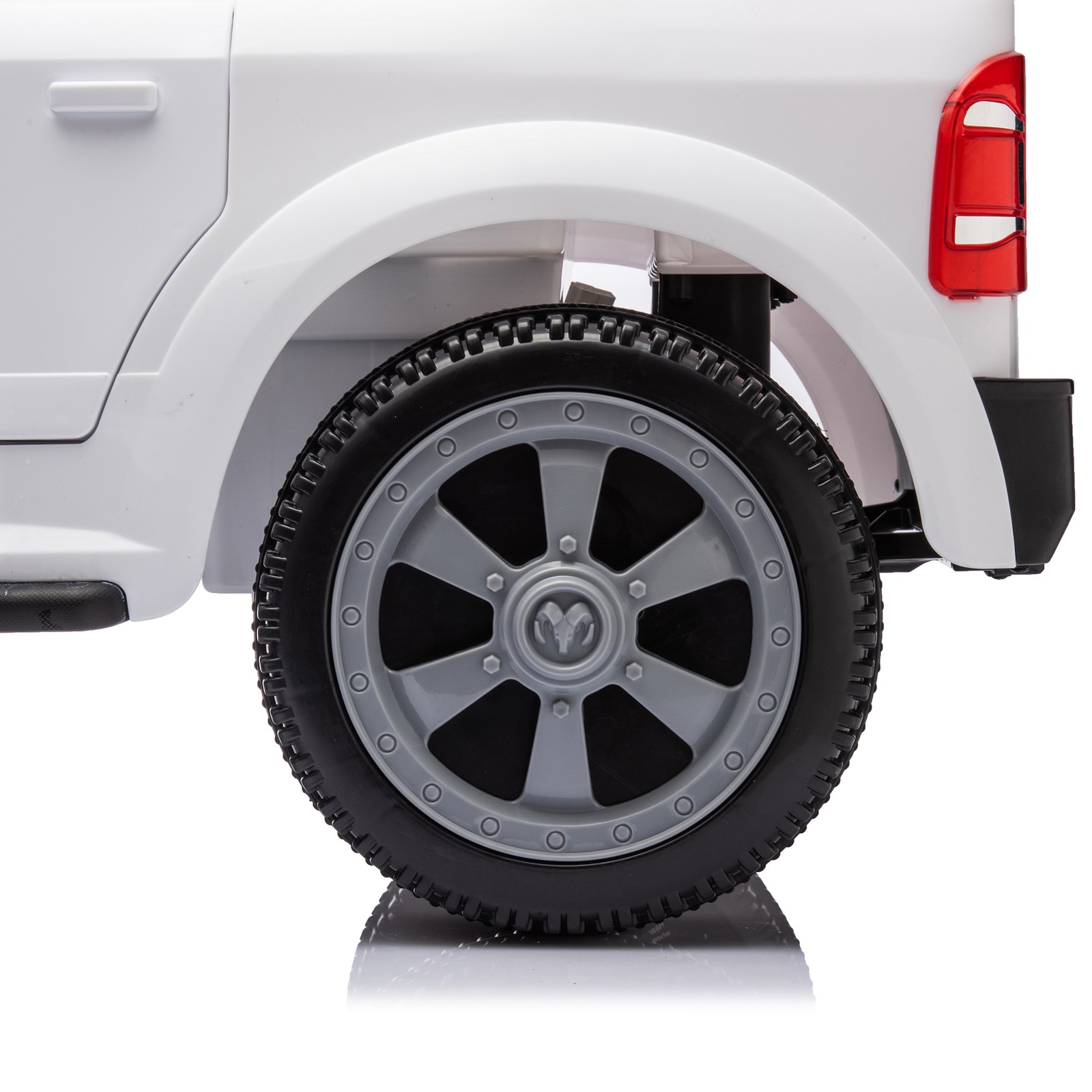 Large Kids Ride On Electric Pickup WITH/Parents Control For Kids Aged 3-5 White