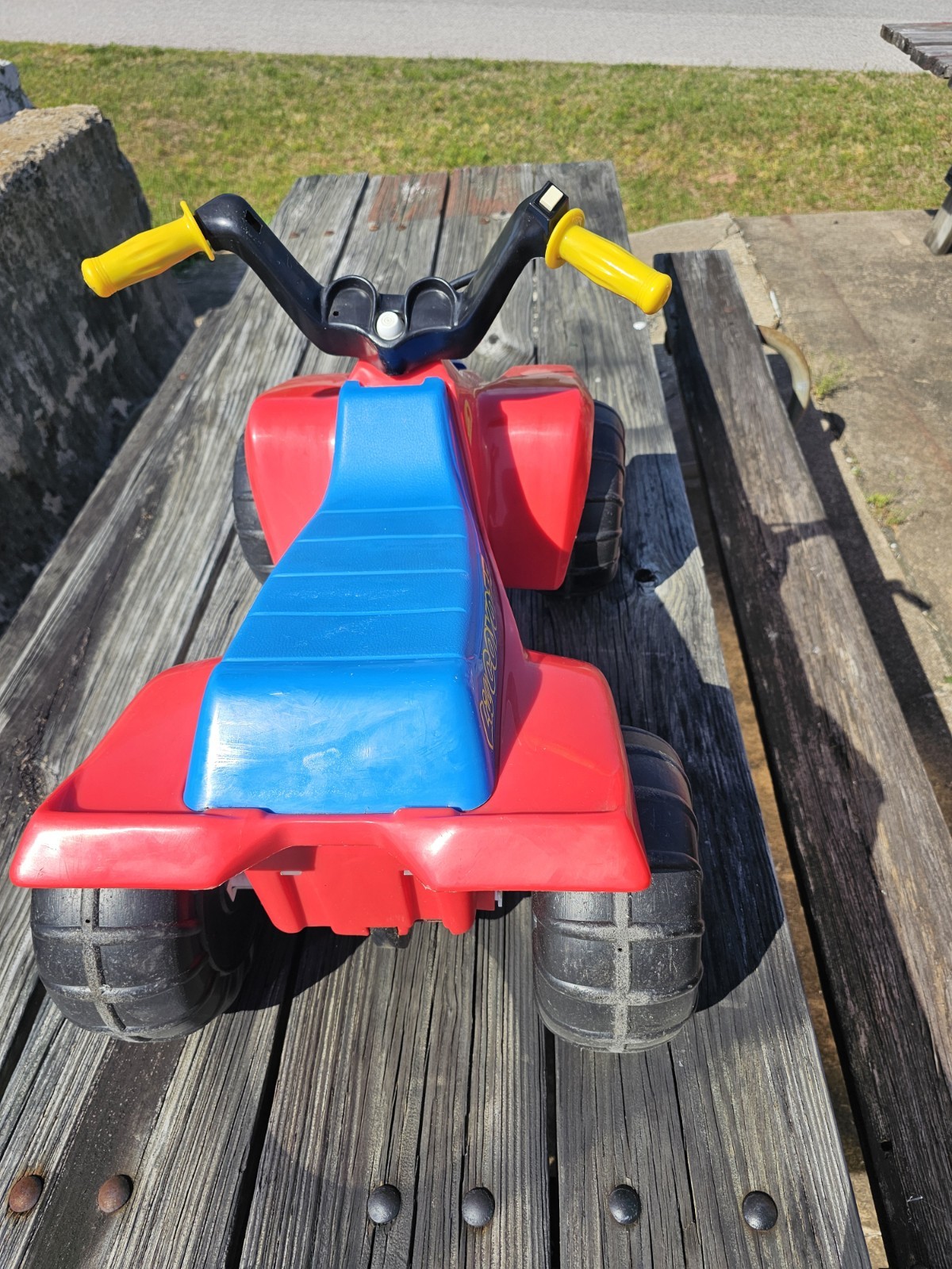RARE! VINTAGE! 1989 Power Wheels Lil Coyote 6v Battery Operated Ride-On Toy