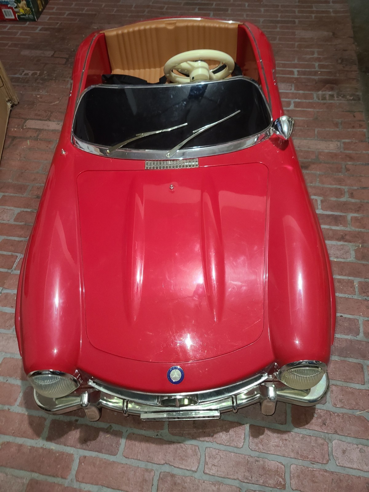 RARE – Kid Trax Mercedes-Benz SL300 12V Electric Ride-On Car For 2 – IOB