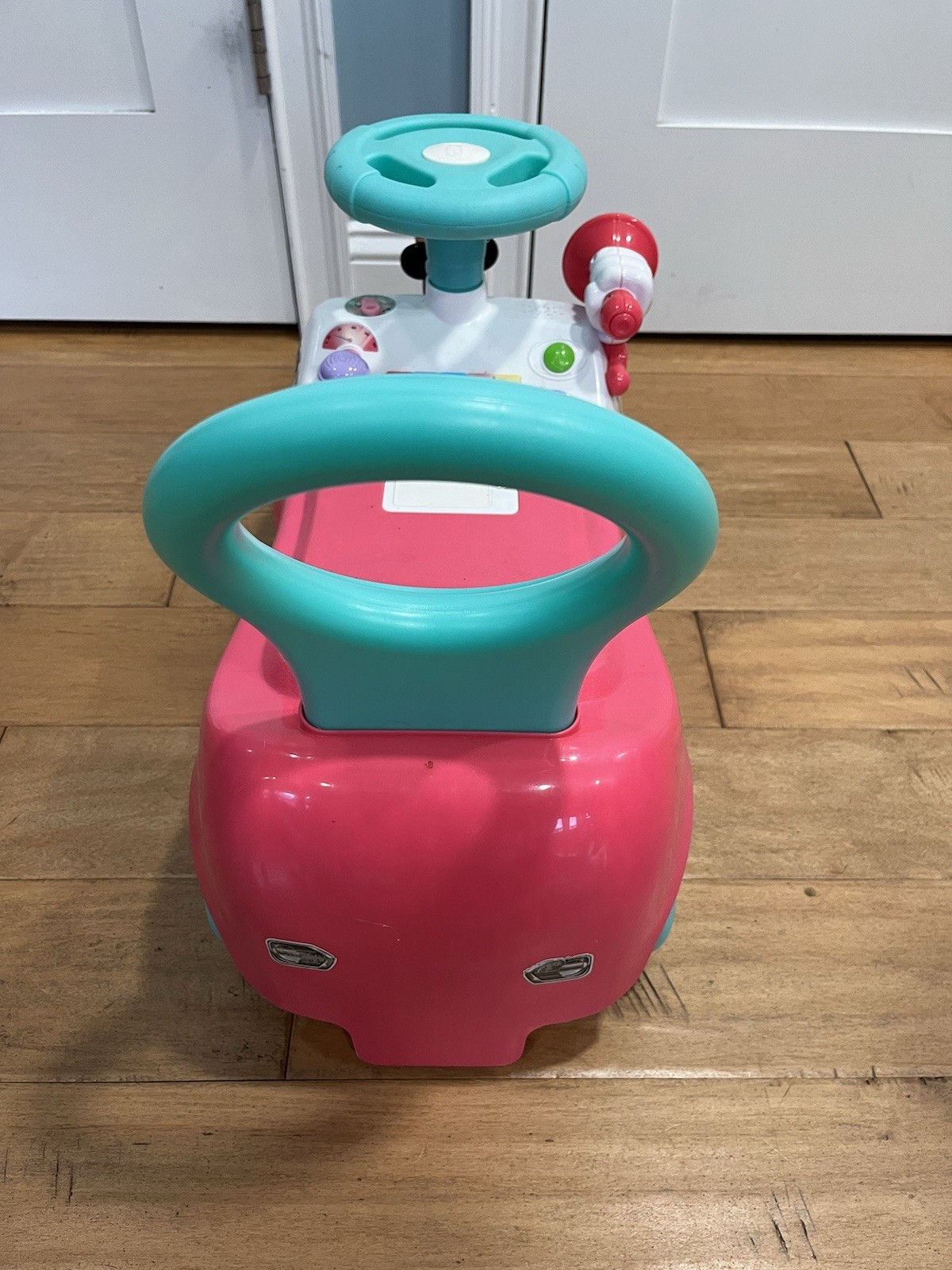 Kiddieland Disney Minnie Ride On Car With Lights/sounds