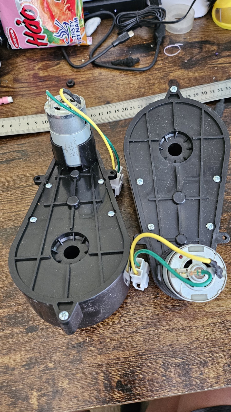 Pair of DC Motor 24V-200W 5,000rpm with gear box Replacement parts for ride