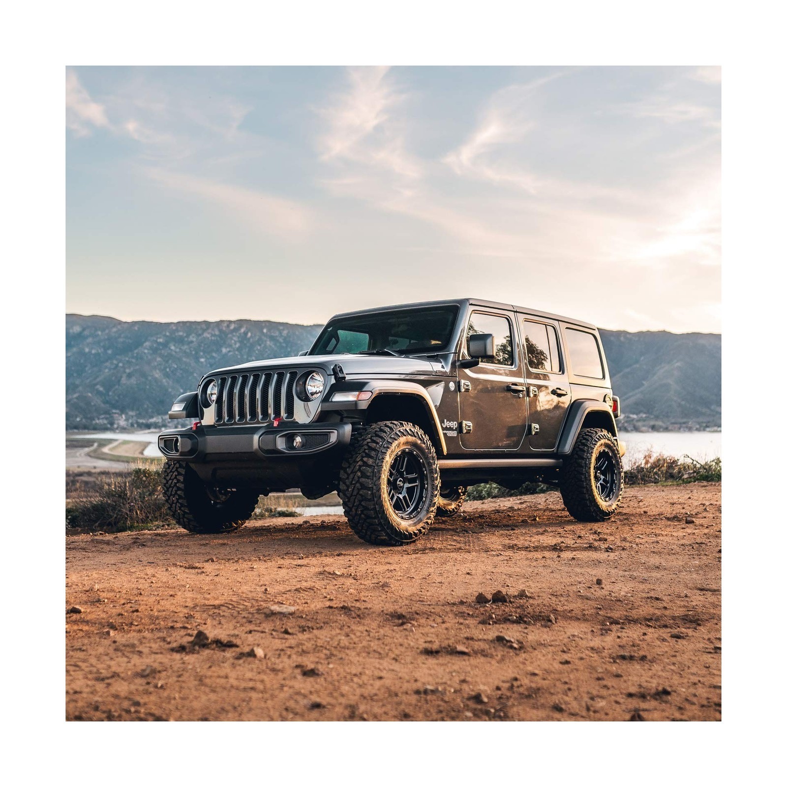 17×9 Whl – Fit Wrangler JK/JL/Gladiator,5×5,+12mm,5.5in BS,Blk