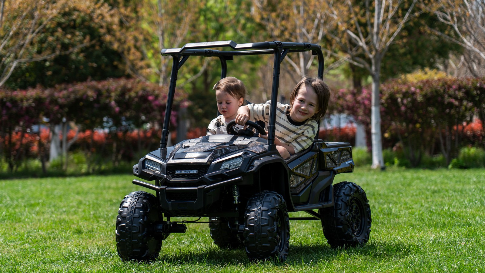 Kids Ride On Toy Car UTV Realtree Camouflage Remote Control 12V Battery Powered