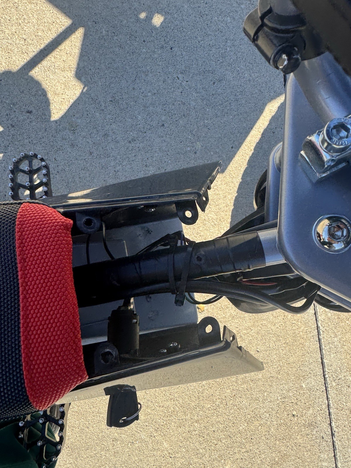 Razor Electric Battery Operated Ride-On Dirt Bike Black Red
