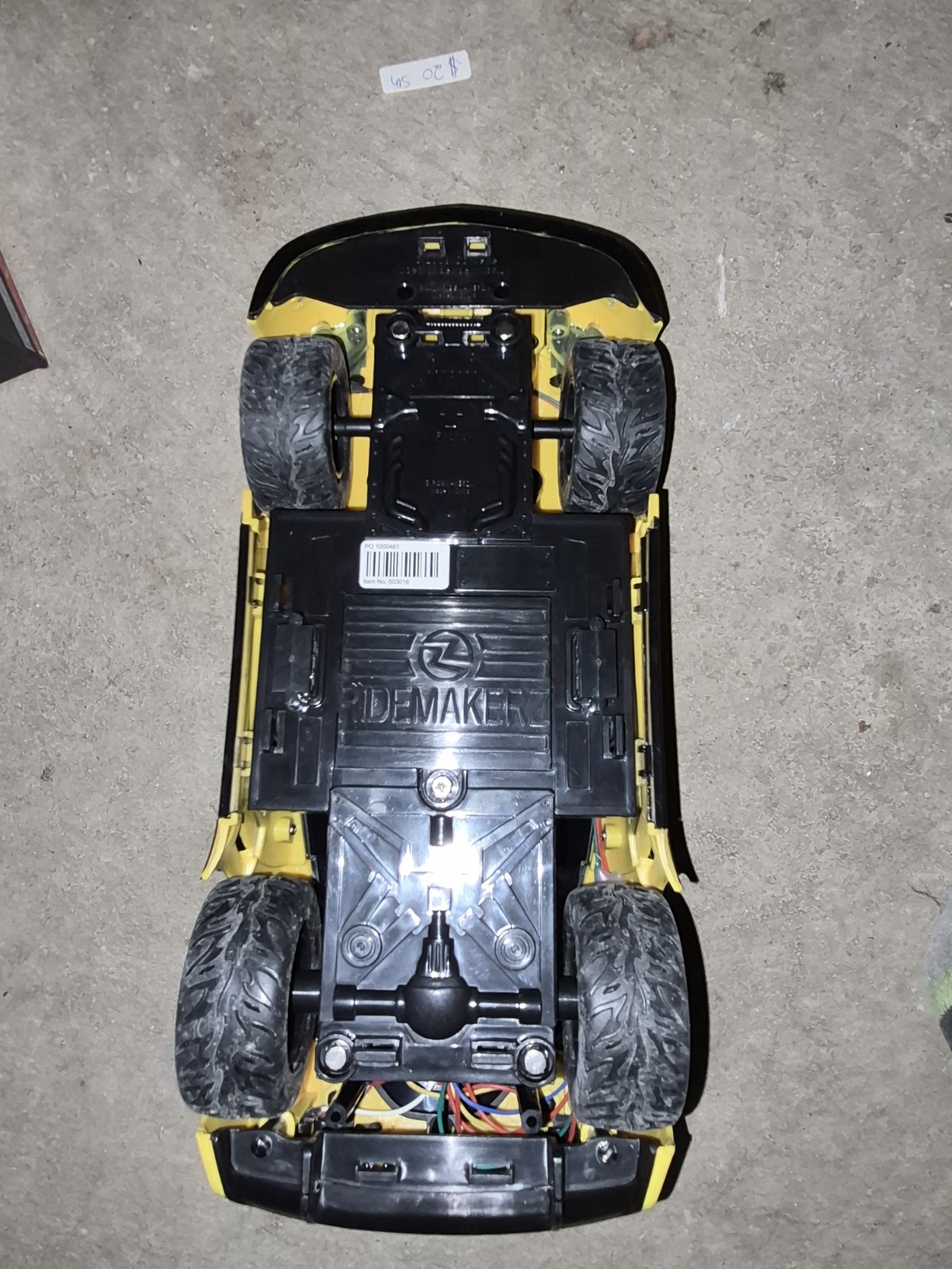 Ride MAKERZ CORVETTE YELLOW