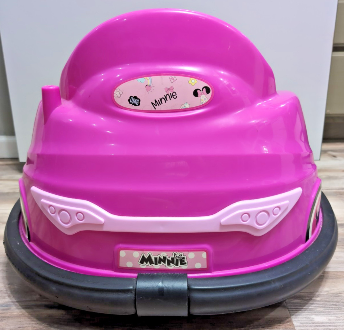 Disney’s Minnie Mouse 6V Bumper Car, Battery Powered Ride on by Flybar