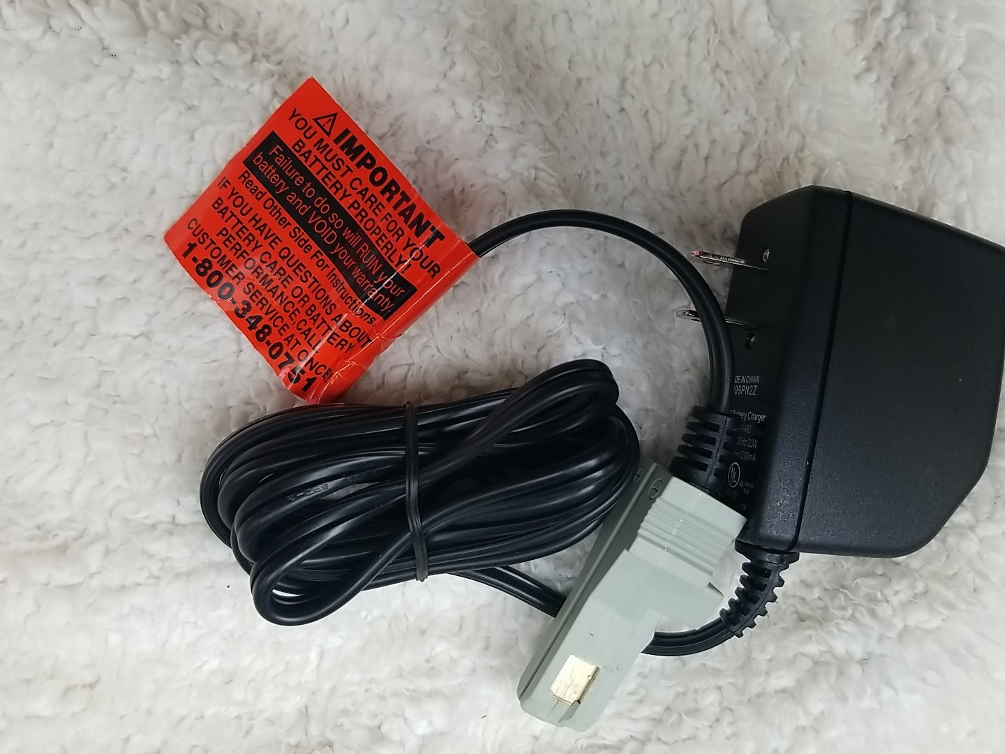Power Wheels Grey 12V Grey Battery Charger 00801-1480, 00801-1778, 00801-2101