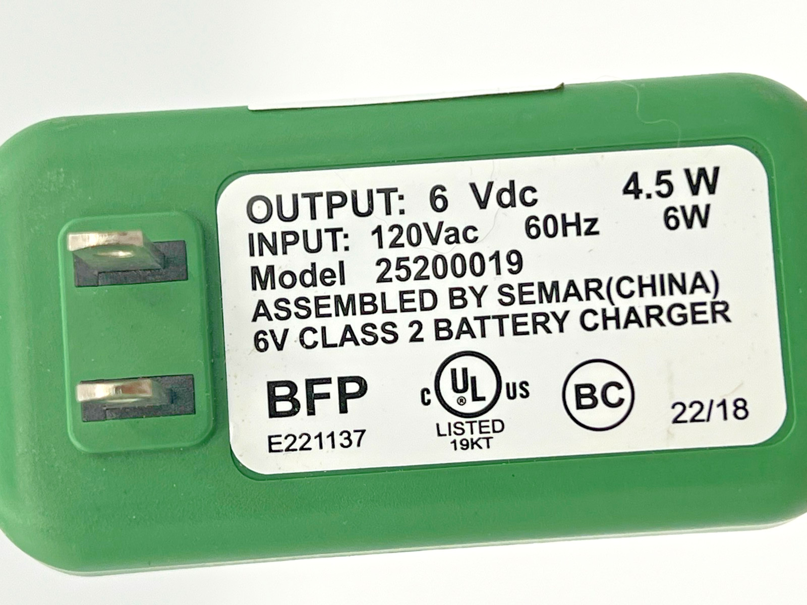 Peg Perego Original 6 Volt Green Charger