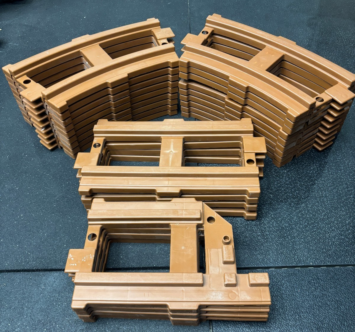 26 Pieces Peg Perego Train Track Extended Figure 8 -18 Curved/4 Straight/4 Cross
