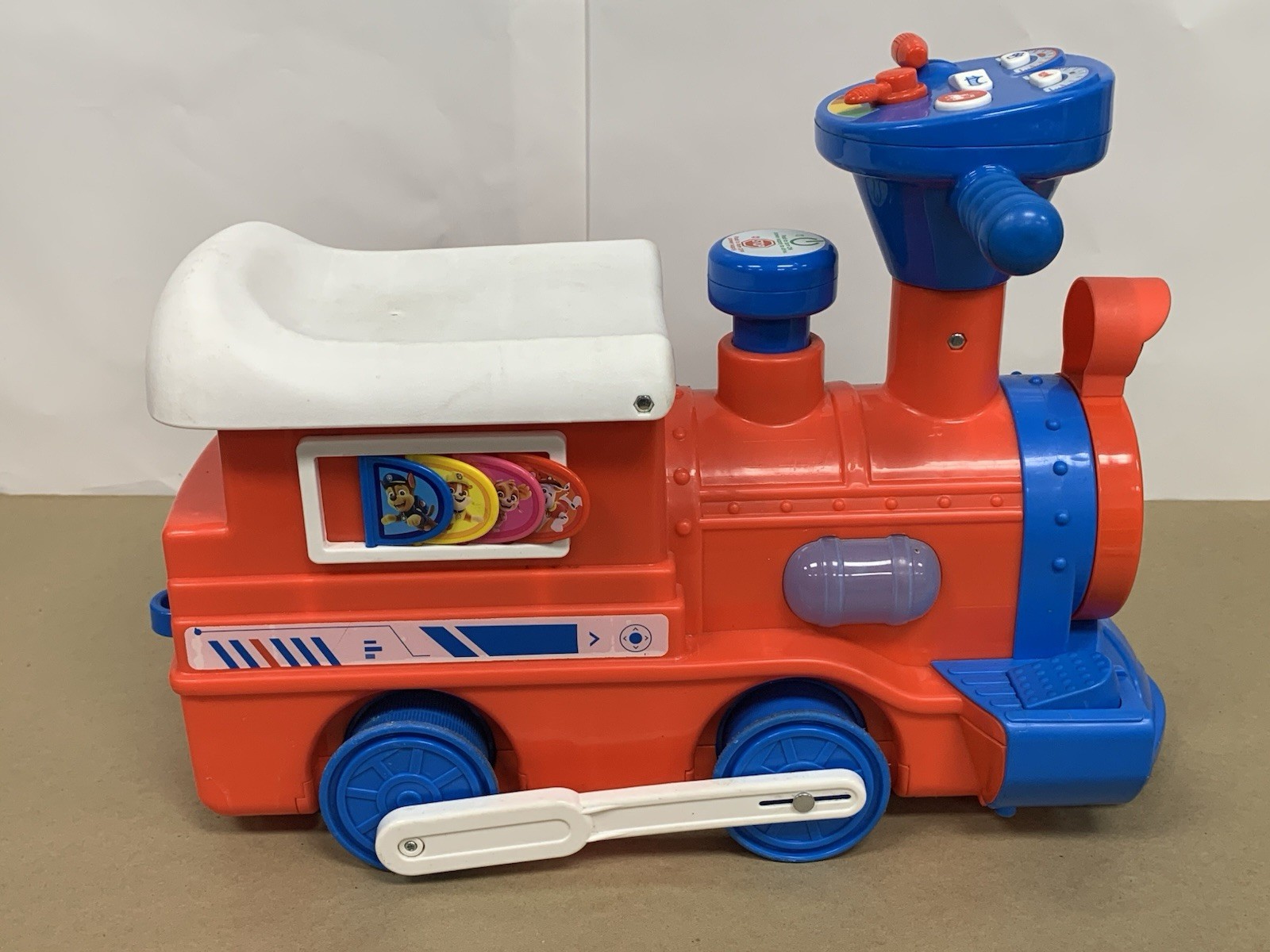 Retired Paw Patrol 6-Volt Powered Ride On Train Locomotive Caboose Tracks