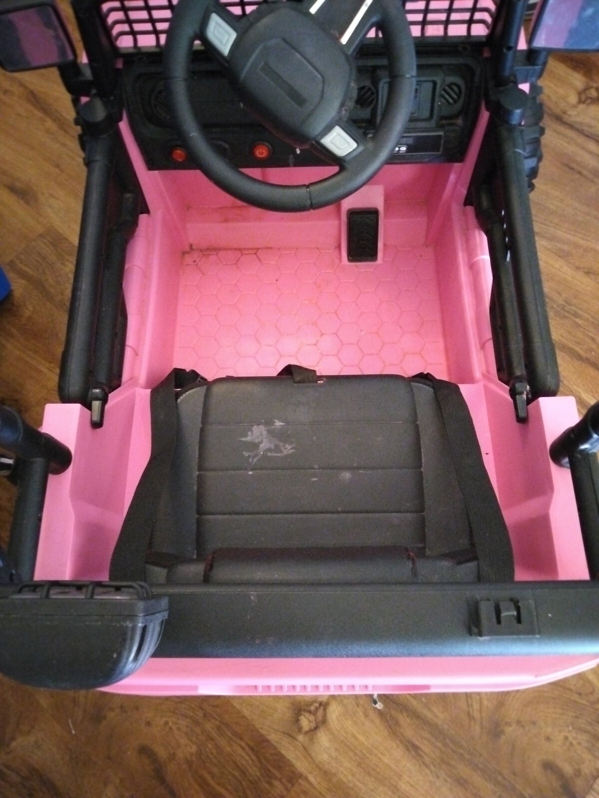 Girls Pink Ride In Jeep! Barely Used. Just Needs A Good Home And A Good Bath!