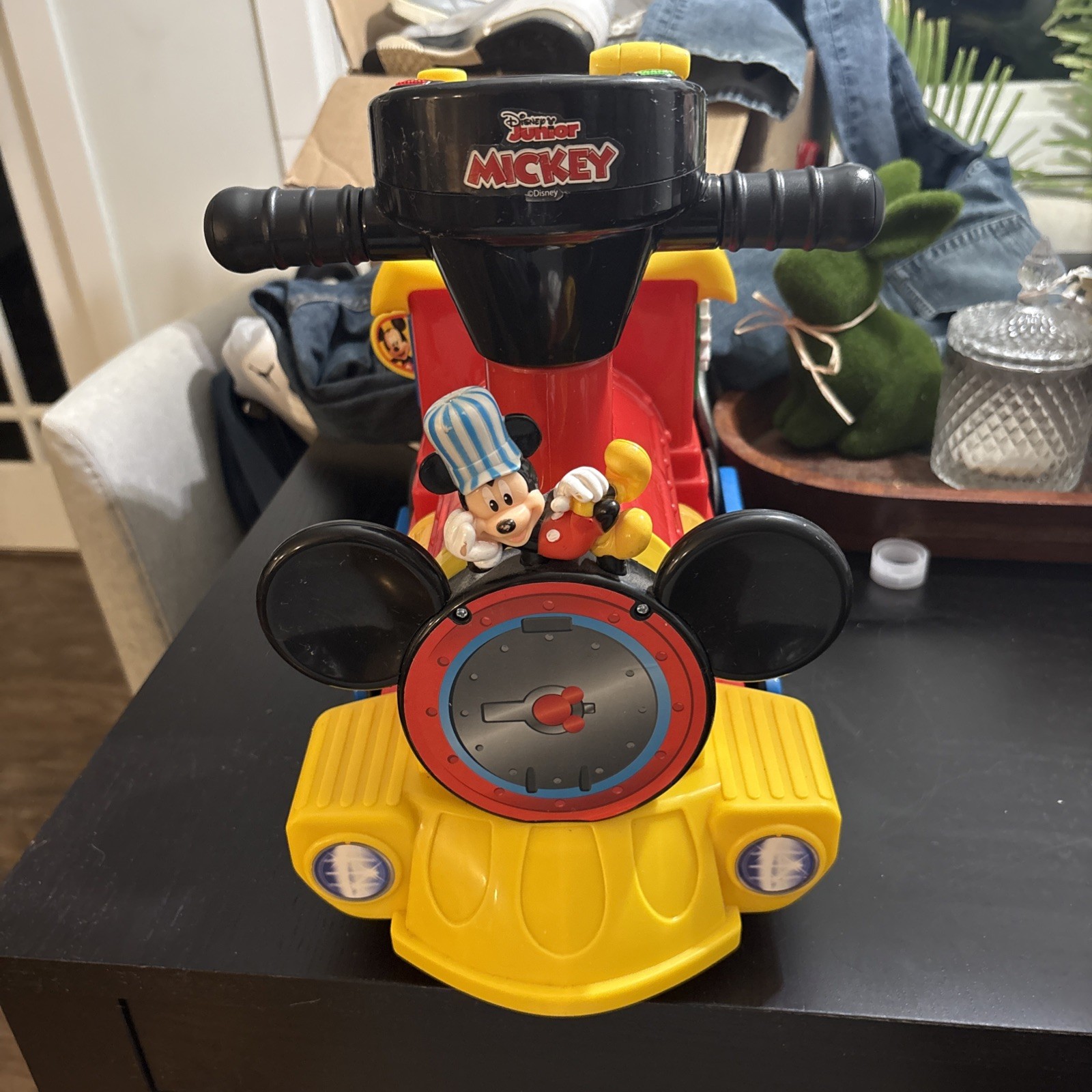 (5/N)Kiddieland Disney Mickey Mouse Battery Powered Ride-On Train Power Wheels