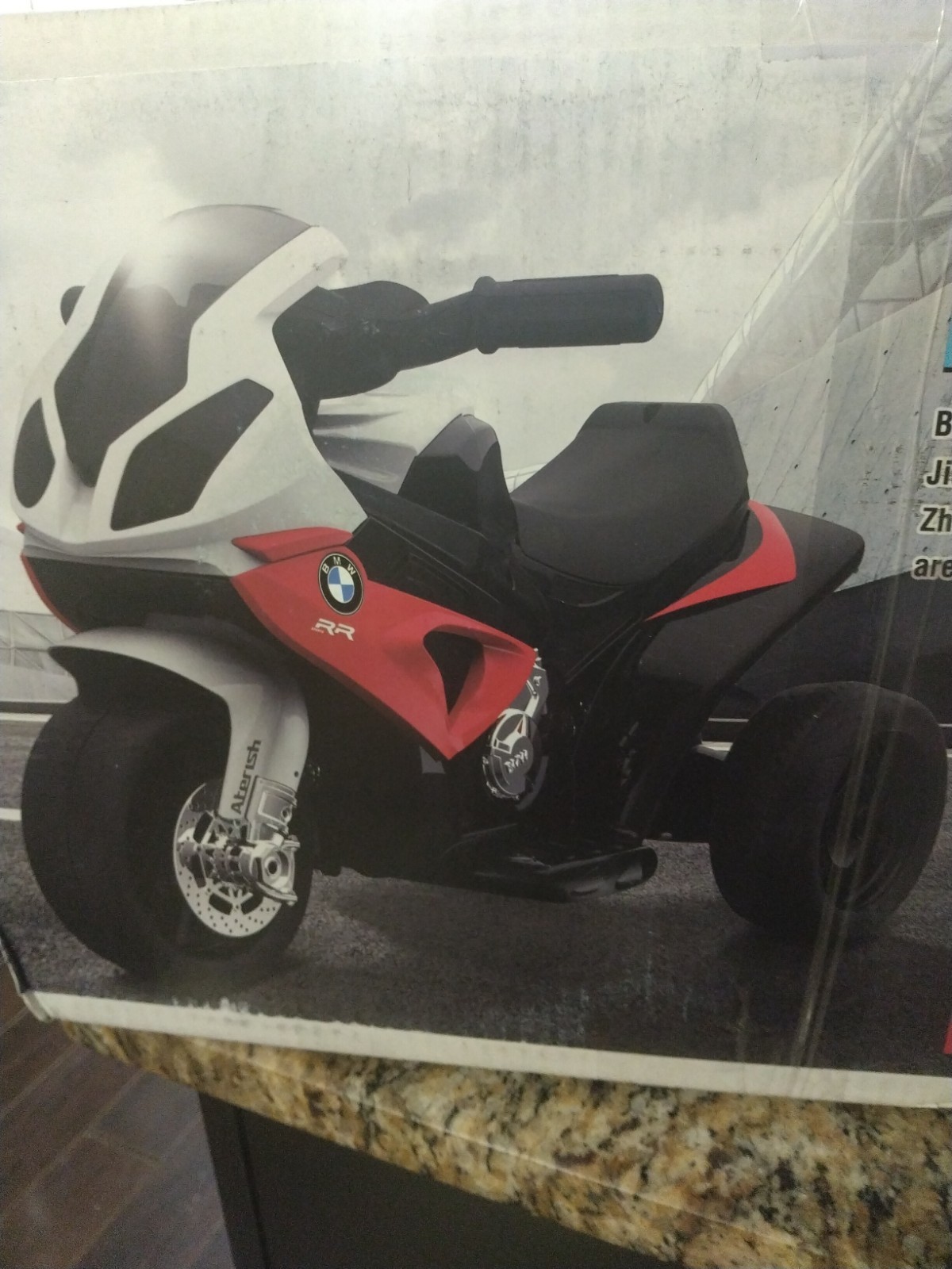 BMW S1000RR Battery-Powered Motorcycle Trike Ride-On for Kids 18-36 Months