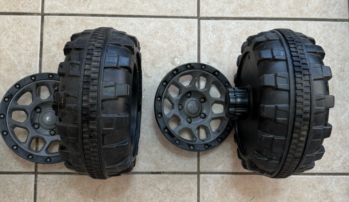 12V Ride on Truck Car Kids Power Wheels Rear Wheels With Hubcaps Set Used