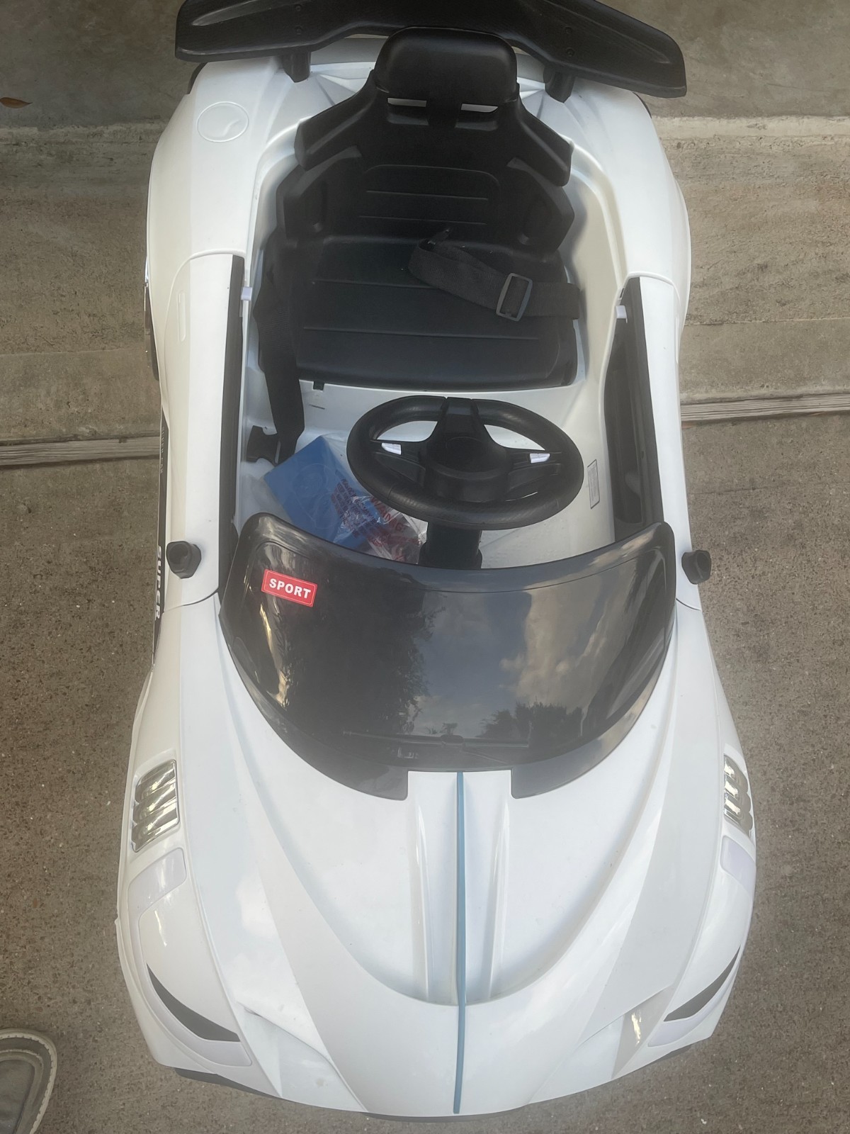 Super Car Ride On Toy – ER-6676, chargeable