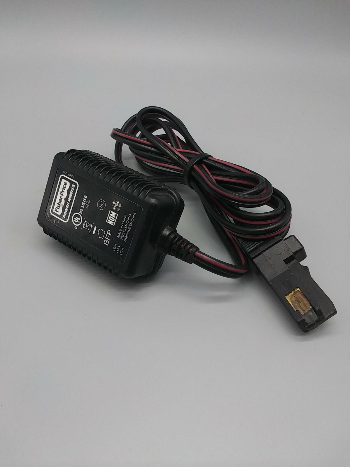 Fisher-Price Power Wheels 00801-1778 Battery Charger AC Adapter 12V 1A
