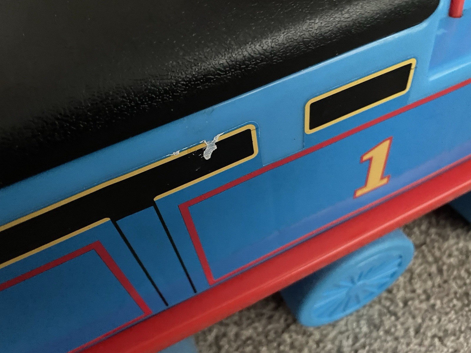 Kiddie land Thomas The Train Tank Engine Activity Ride On Lights Sounds
