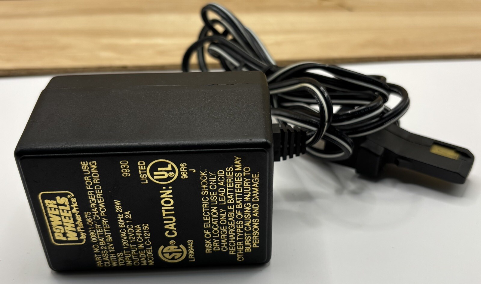 Fisher Price Power Wheels 00801-0675 Class 2 Battery Adapter Charger 12V OEM