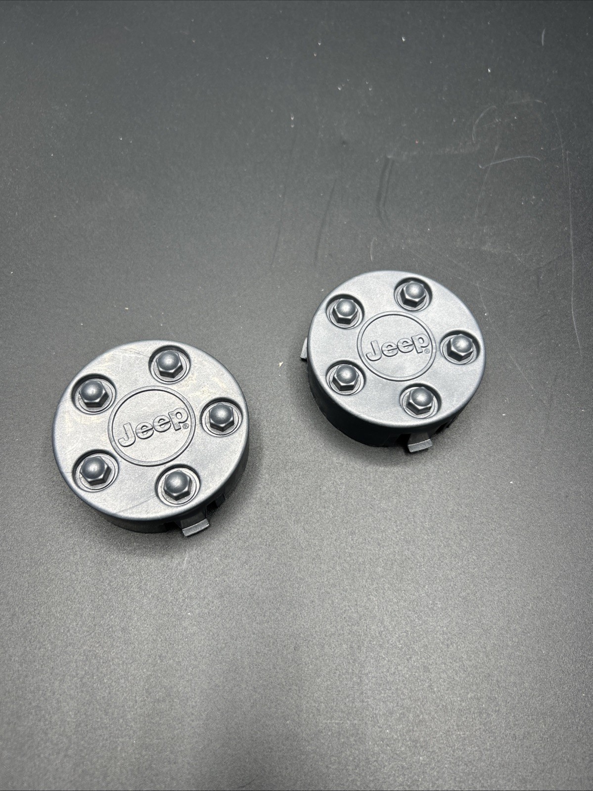 Hub Cap – HMB24-9665 – fisher Price Power Wheels Jeep Wrangler 4xe – NEW