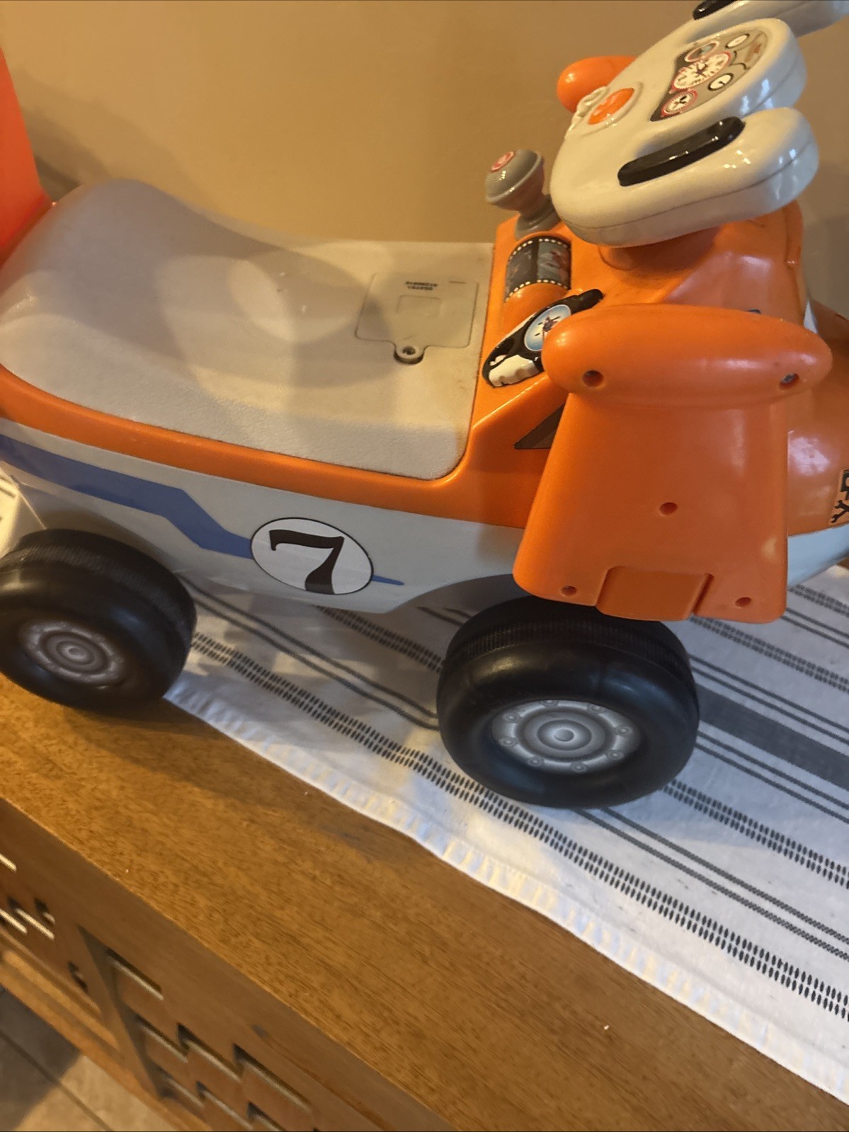 Kiddieland Disney Planes Fire & Rescue Ride On Toy Dusty Crophopper Toddler Wrks