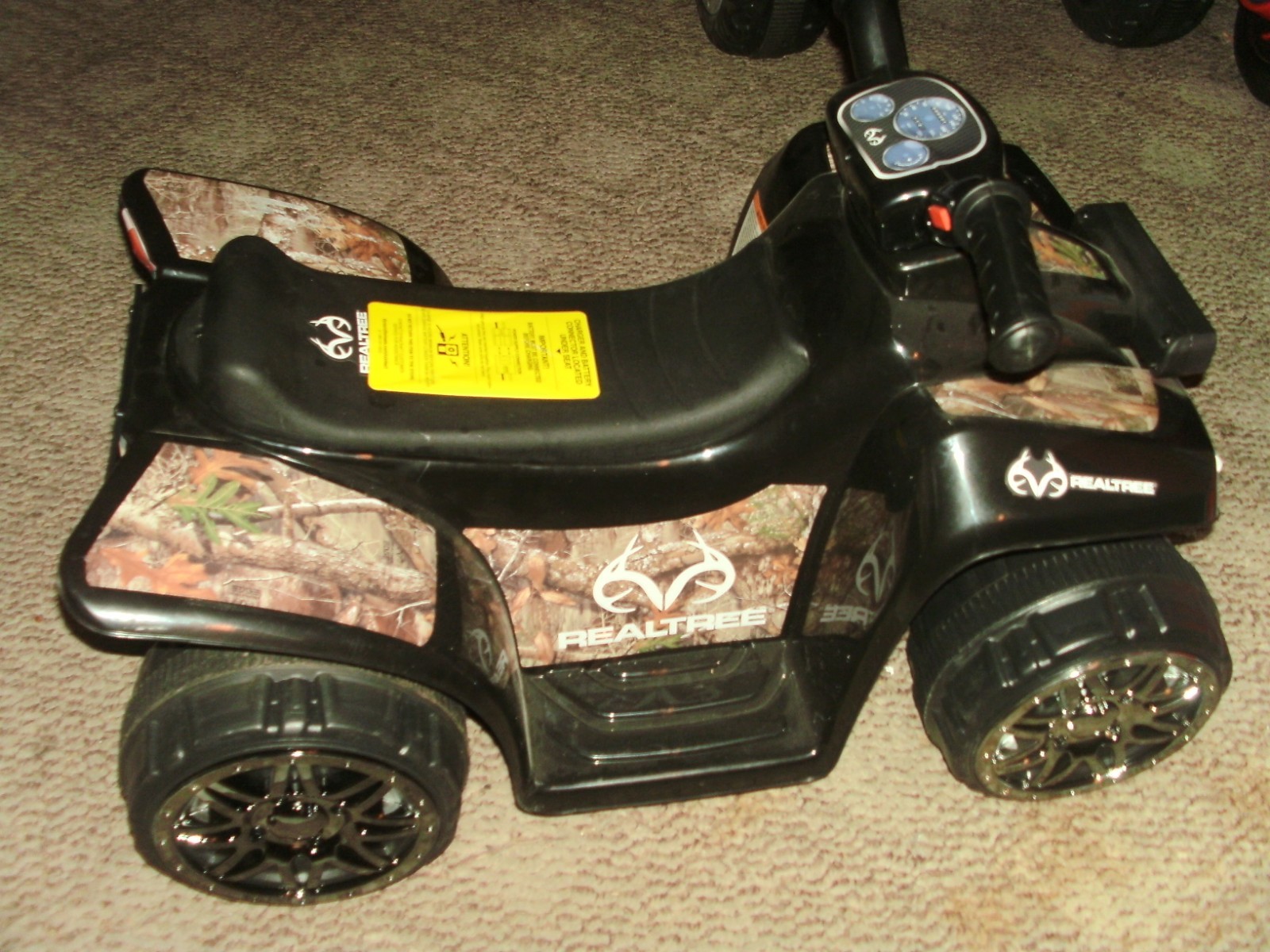 6 volt quad powered ride on