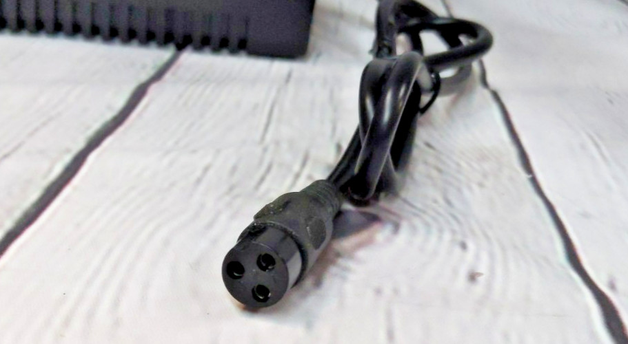 24V 3 Prong 1.6A Charger for 24V Razor Scooters